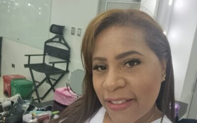 Deibis viaja desde La Guajira para estudiar Cosmetología