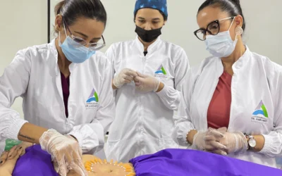 Qué tener en cuenta a la hora de elegir un diplomado de Medicina Estética en Barranquilla : 10 aspectos importantes