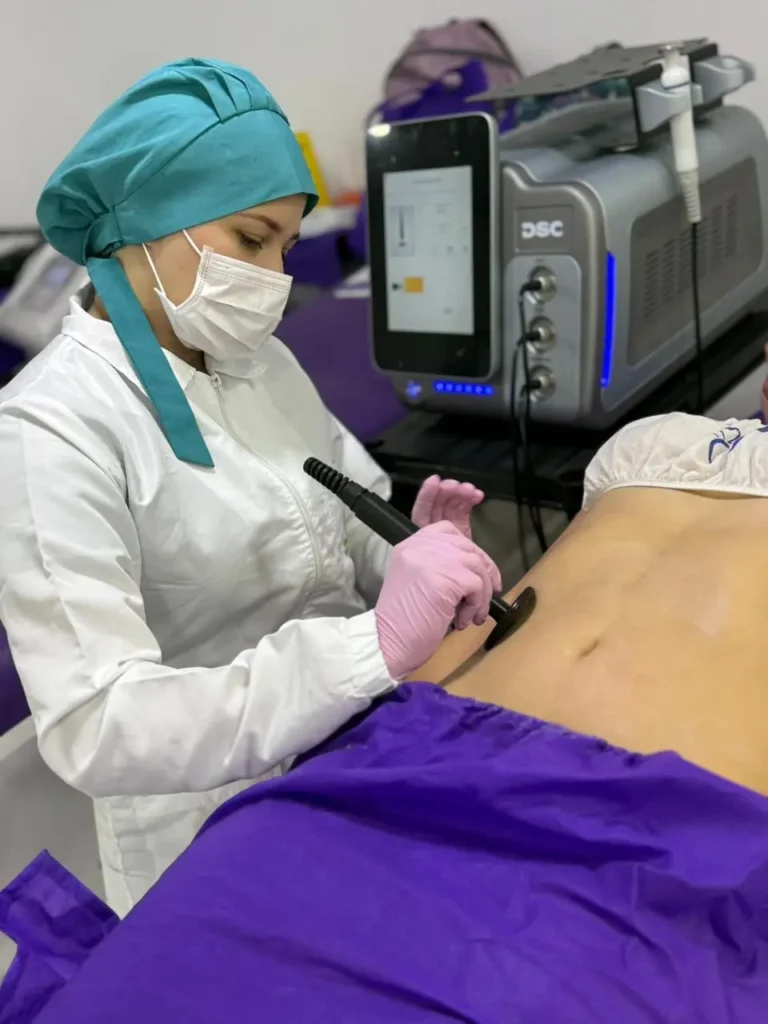 Tratamiento de cosmiatría corporal para tonificar la piel